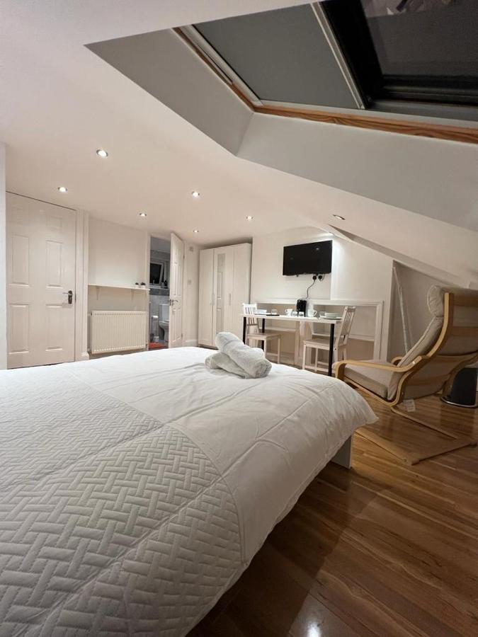 93 West Road Otel Londra Dış mekan fotoğraf