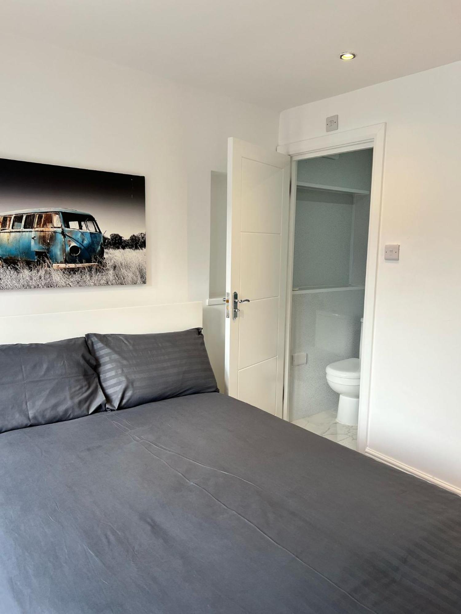 93 West Road Otel Londra Dış mekan fotoğraf